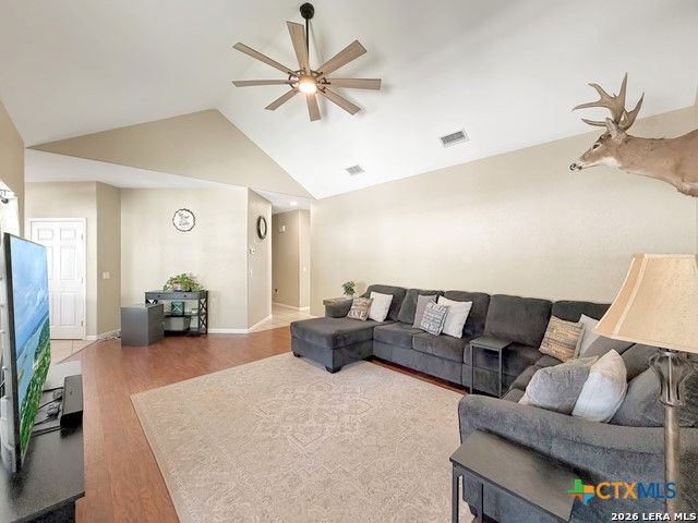 1660 Westview Court Court, Canyon Lake, TX 78133
