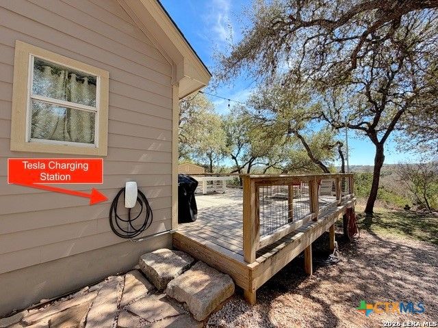 1660 Westview Court Court, Canyon Lake, TX 78133