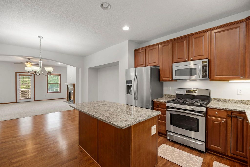 4022 Cedar Grove Lane, Eagan, MN 55122 — photo 5