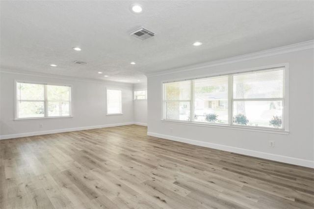 10825 Willowisp Drive, Houston, TX 77035