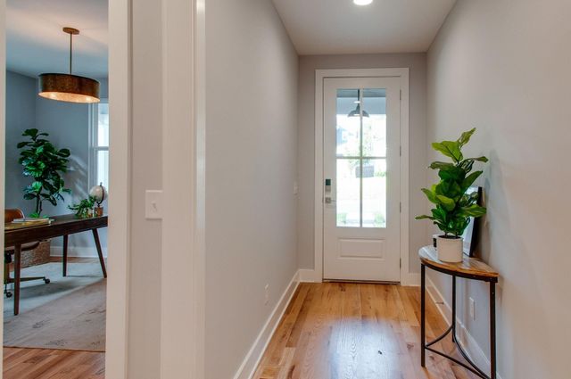 6107B Louisiana Ave, Nashville, TN 37209