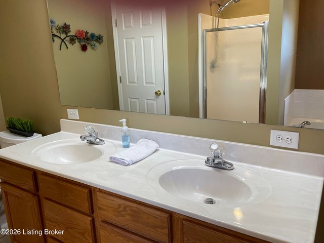 89 Cody Ct, Taylorsville, KY 40071
