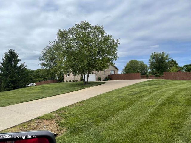 89 Cody Ct, Taylorsville, KY 40071