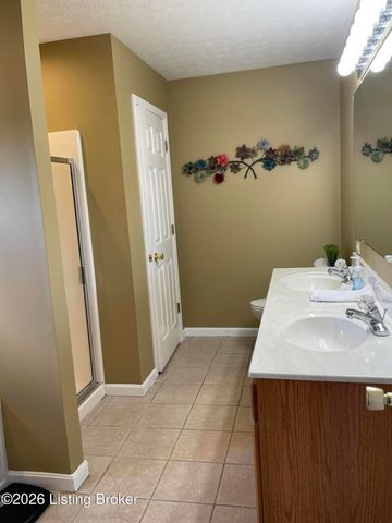 89 Cody Ct, Taylorsville, KY 40071