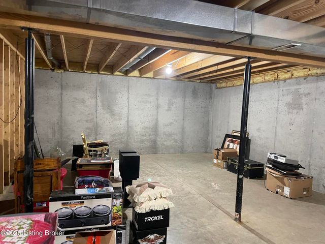89 Cody Ct, Taylorsville, KY 40071