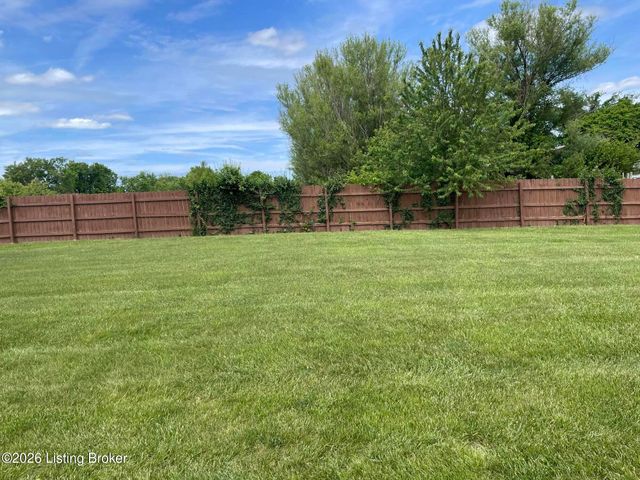 89 Cody Ct, Taylorsville, KY 40071