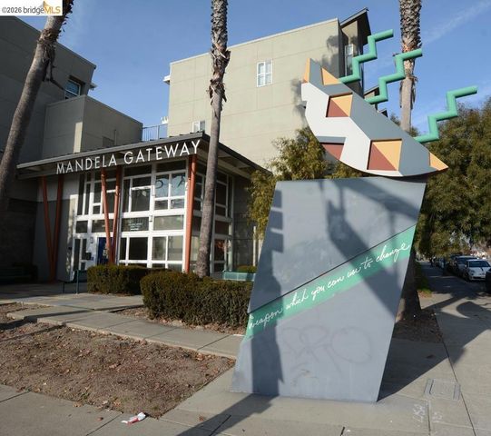 0- 8Th St, Oakland, CA 94607