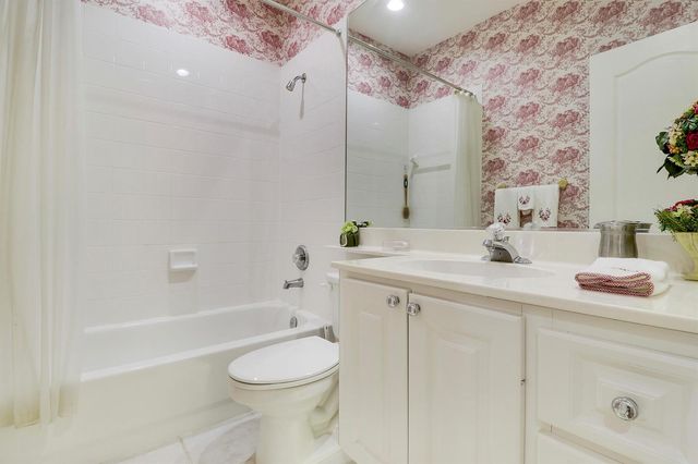 77 Laurel Oaks Circle, Tequesta, FL 33469