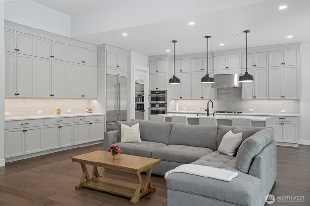 3157 N 50th Avenue, Camas, WA 98607