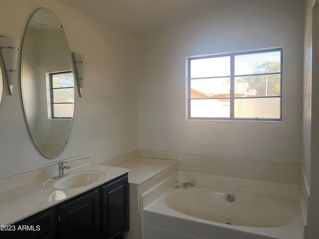 18414 N 44TH Way, Phoenix, AZ 85032