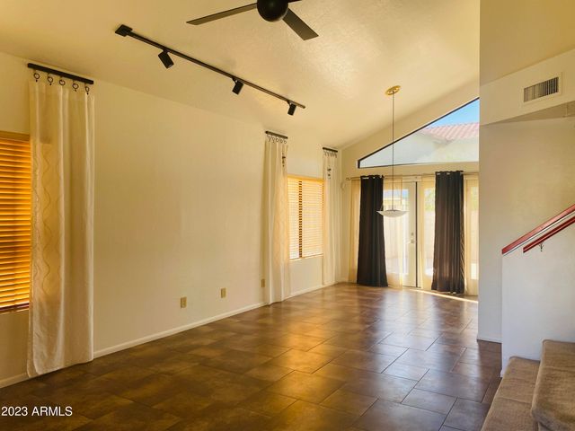 18414 N 44TH Way, Phoenix, AZ 85032