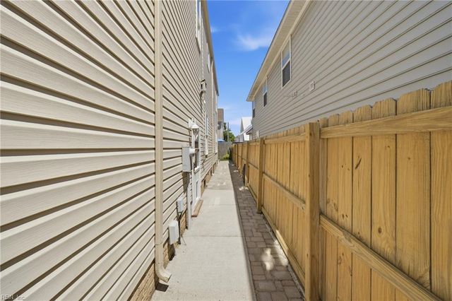 719 9th ST, Virginia Beach, VA 23451