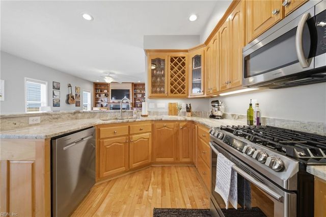 719 9th ST, Virginia Beach, VA 23451