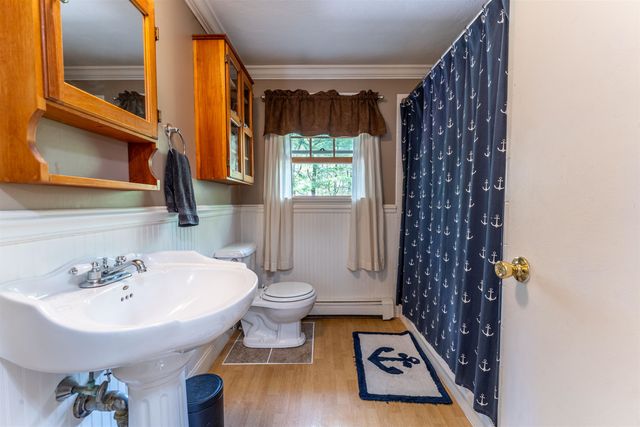 34 Oakhill Avenue, Attleboro, MA 02703