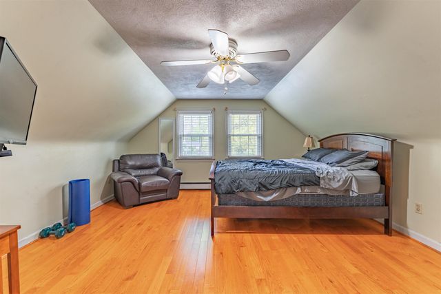 34 Oakhill Avenue, Attleboro, MA 02703