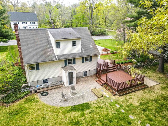 34 Oakhill Avenue, Attleboro, MA 02703