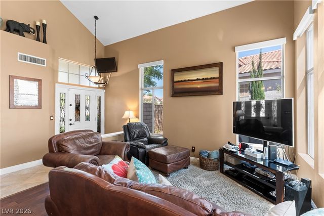 8425 Mount Nido Drive, Las Vegas, NV 89147