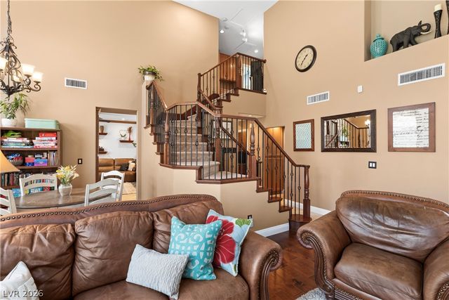 8425 Mount Nido Drive, Las Vegas, NV 89147