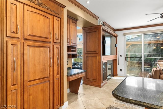 8425 Mount Nido Drive, Las Vegas, NV 89147