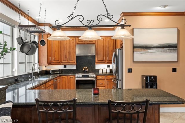 8425 Mount Nido Drive, Las Vegas, NV 89147