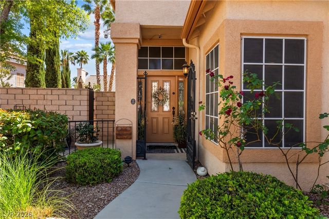 8425 Mount Nido Drive, Las Vegas, NV 89147