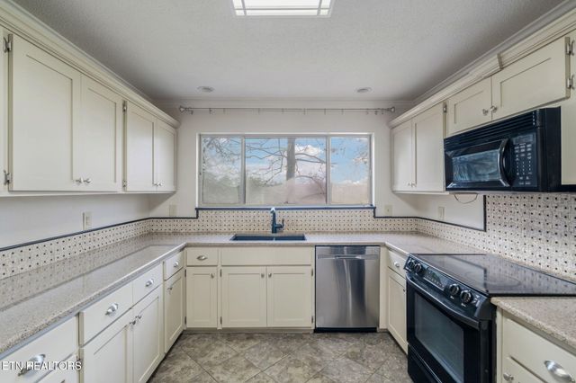 121 Spencer Lane, Rockwood, TN 37854