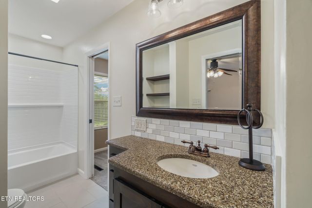 121 Spencer Lane, Rockwood, TN 37854