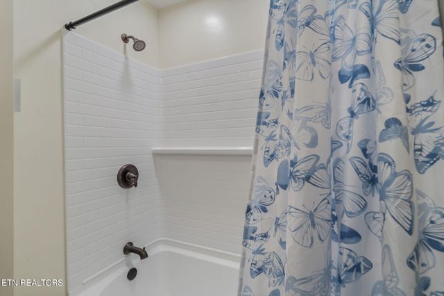 121 Spencer Lane, Rockwood, TN 37854