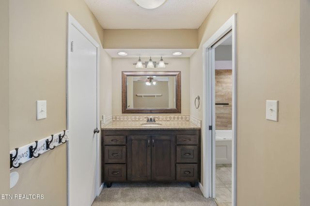 121 Spencer Lane, Rockwood, TN 37854