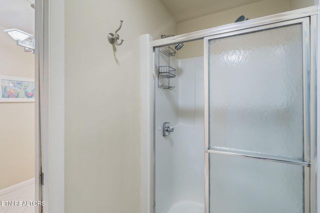 121 Spencer Lane, Rockwood, TN 37854