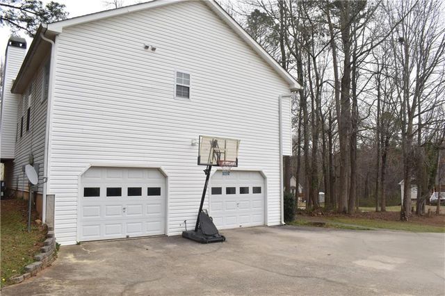 1929 David Drive, Douglasville, GA 30135