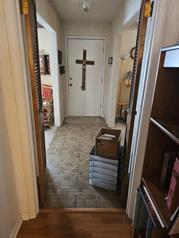 6326 THORNFIELD DR, Memphis, TN 38134