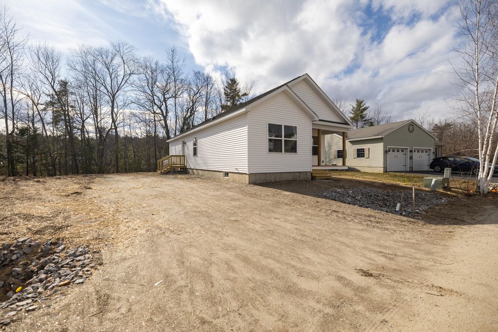 17 Streamside Drive, Auburn, ME 04210 — photo 3