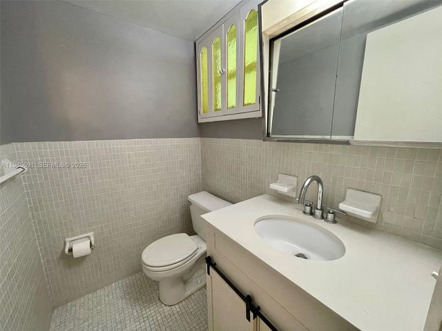 1000 Hillcrest Ct 308 308, Hollywood, FL 33021