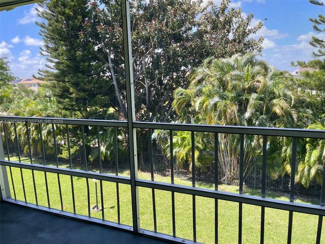 1000 Hillcrest Ct 308 308, Hollywood, FL 33021
