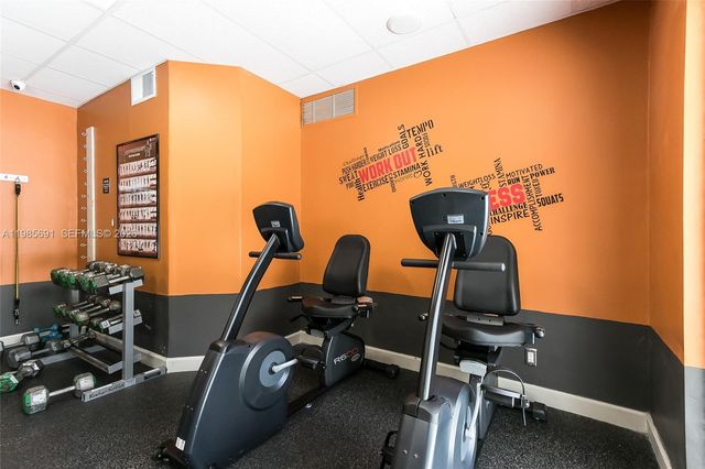 1000 Hillcrest Ct 308 308, Hollywood, FL 33021