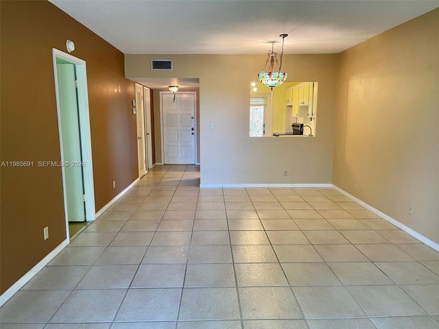 1000 Hillcrest Ct 308 308, Hollywood, FL 33021