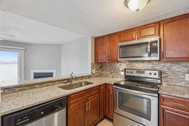 214 MAJORS LANE A, Kissimmee, FL 34743