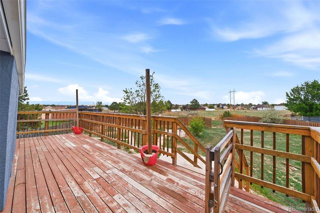 321 W Linden Avenue, Pueblo West, CO 81007