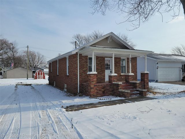 563 Saint Paul Street, Marysville, MI 48040