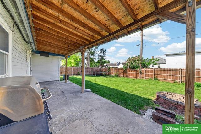 251 N Lincoln Avenue, Fremont, NE 68025