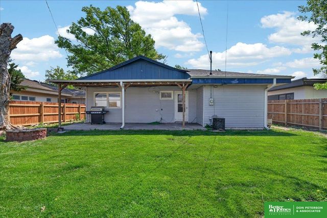 251 N Lincoln Avenue, Fremont, NE 68025