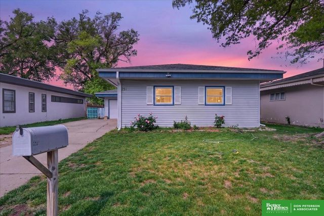 251 N Lincoln Avenue, Fremont, NE 68025