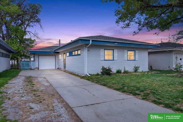 251 N Lincoln Avenue, Fremont, NE 68025
