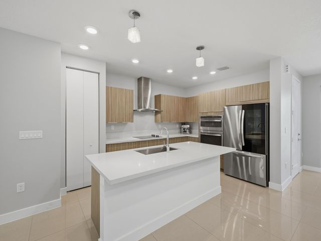6642 NW 103rd Parkway 6642, Doral, FL 33178