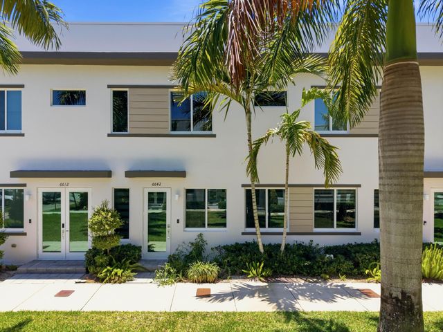 6642 NW 103rd Parkway 6642, Doral, FL 33178