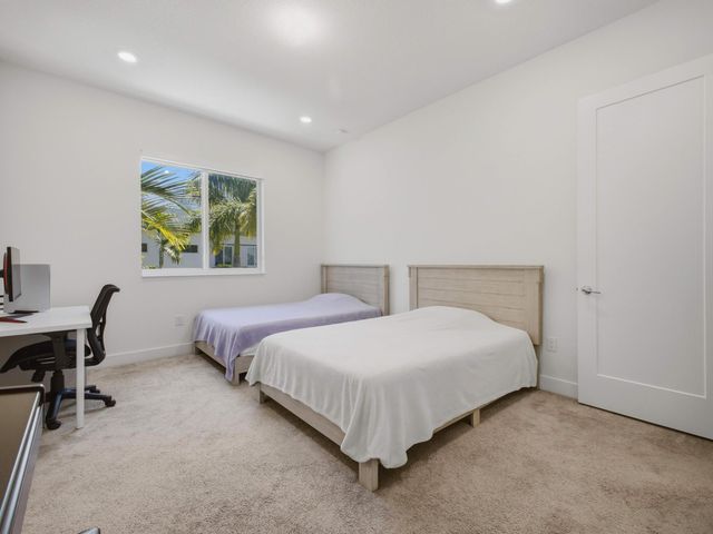 6642 NW 103rd Parkway 6642, Doral, FL 33178