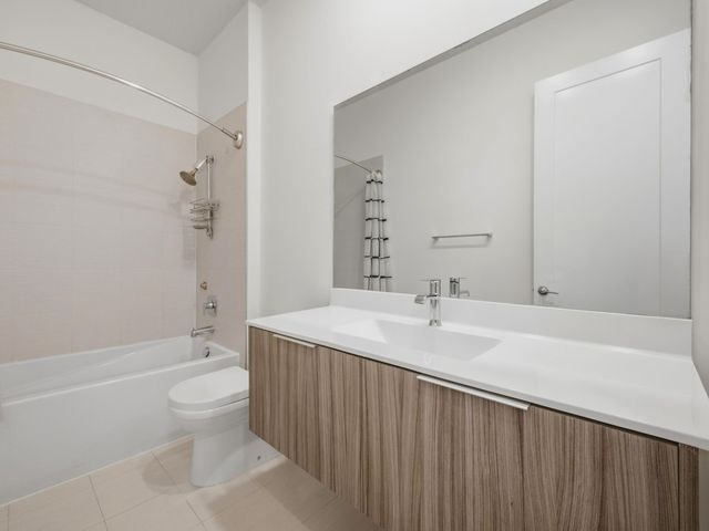 6642 NW 103rd Parkway 6642, Doral, FL 33178