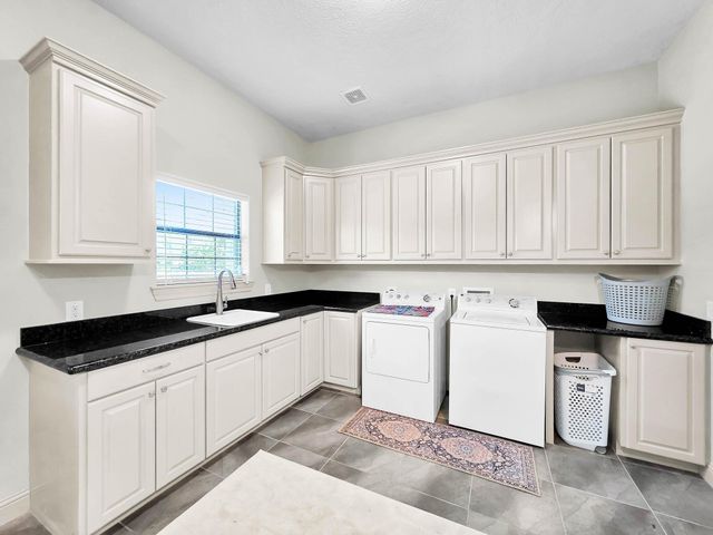 531 County Road 641, Dayton, TX 77535