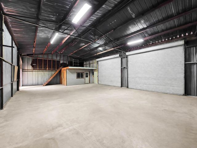 531 County Road 641, Dayton, TX 77535